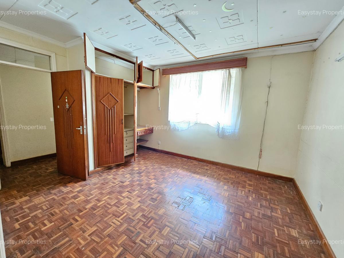 4 Bed Townhouse with En Suite in Westlands Area - 8