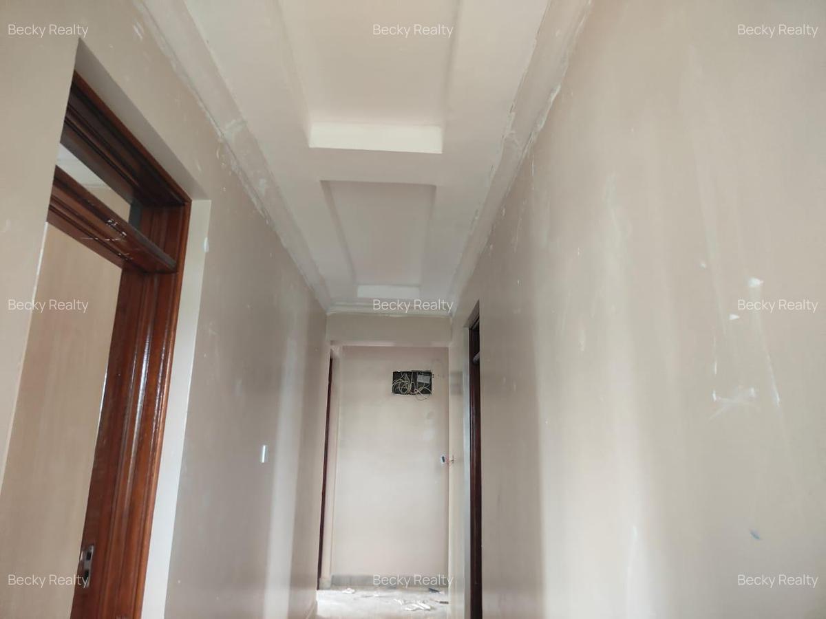 6 Bed House with En Suite at Thika Green Golf Resort - 8