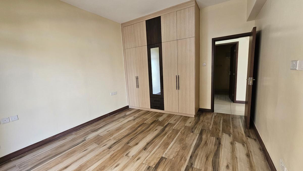 1 Bed Apartment with En Suite at Kilimani - 15