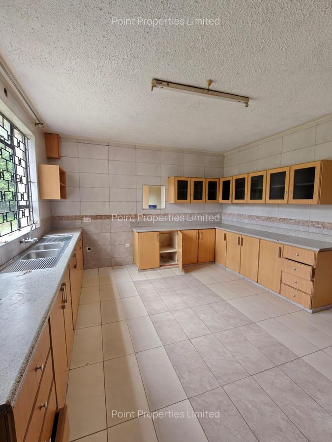 6 Bed Villa with En Suite in Karen - 6