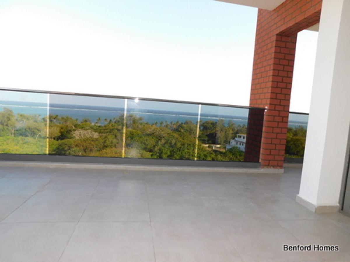 3 Bed Apartment with En Suite at Shanzu - 1