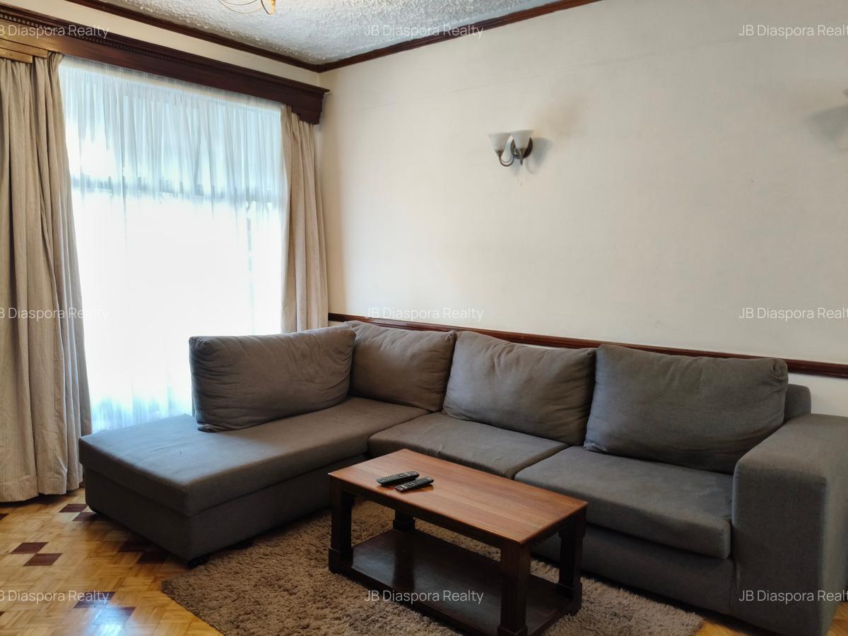 Serviced 1 Bed Apartment with En Suite at Rhaphta Road - 5