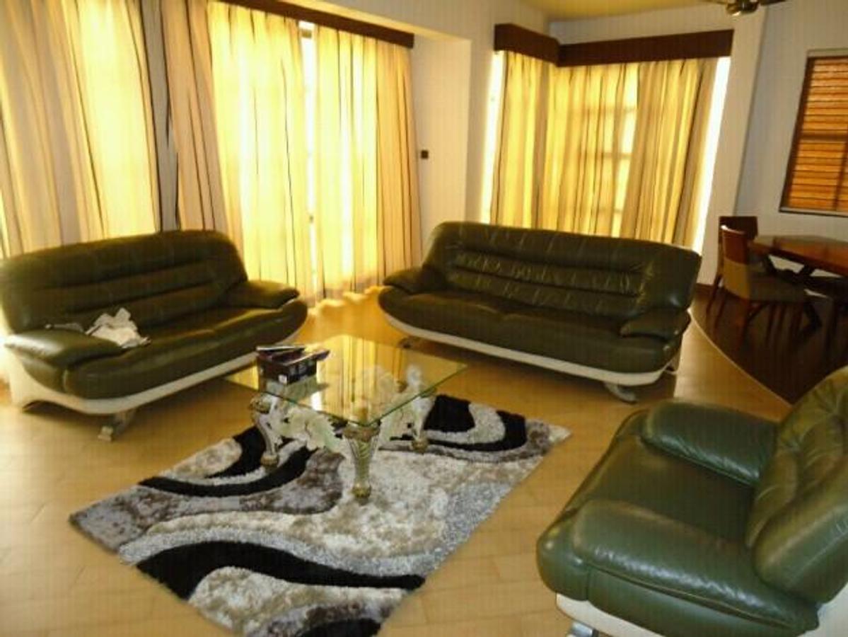 Furnished 3 Bed Apartment with En Suite in Nyali Area - 14