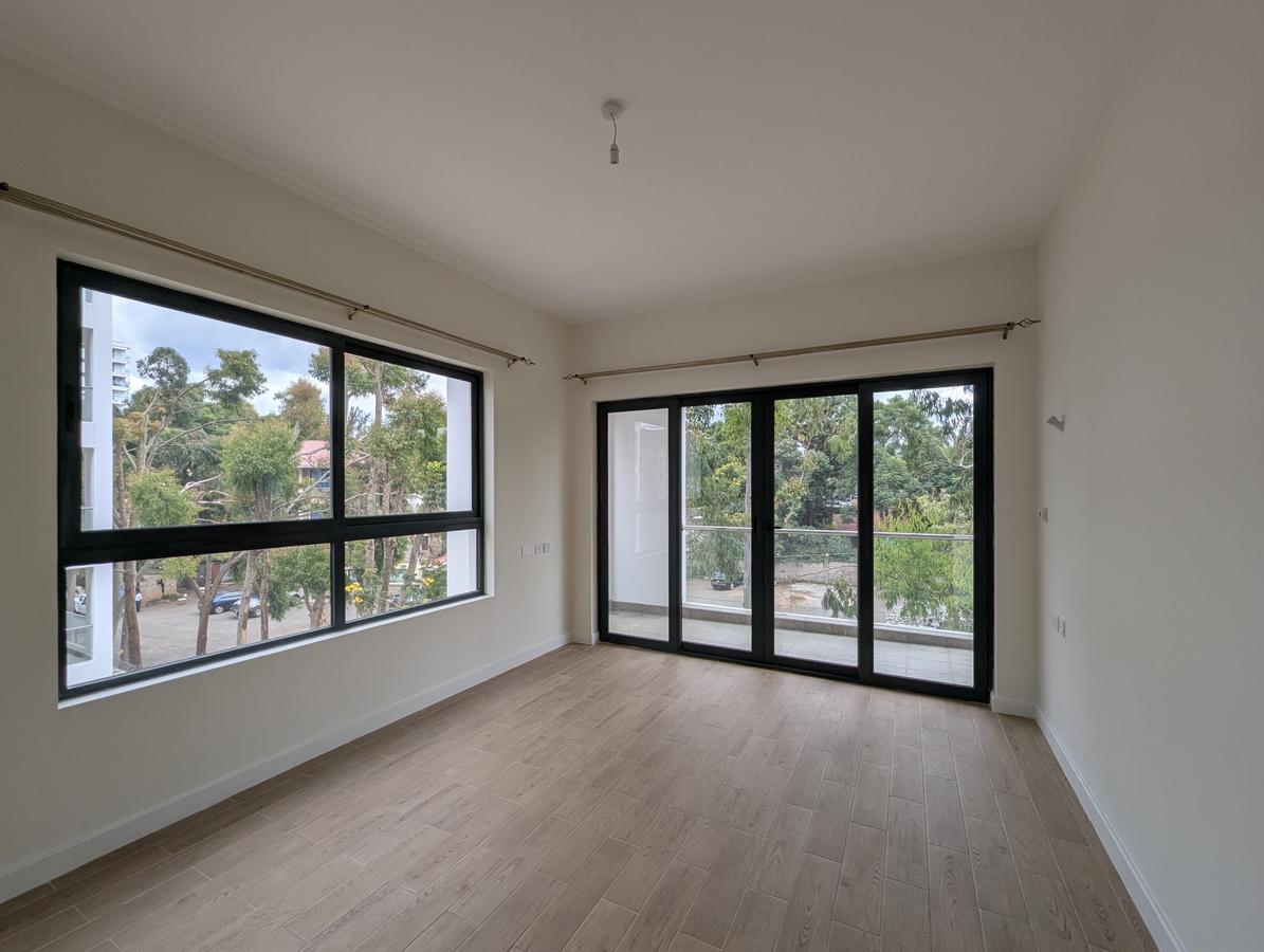 Serviced 2 Bed Apartment with En Suite in Lavington - 7