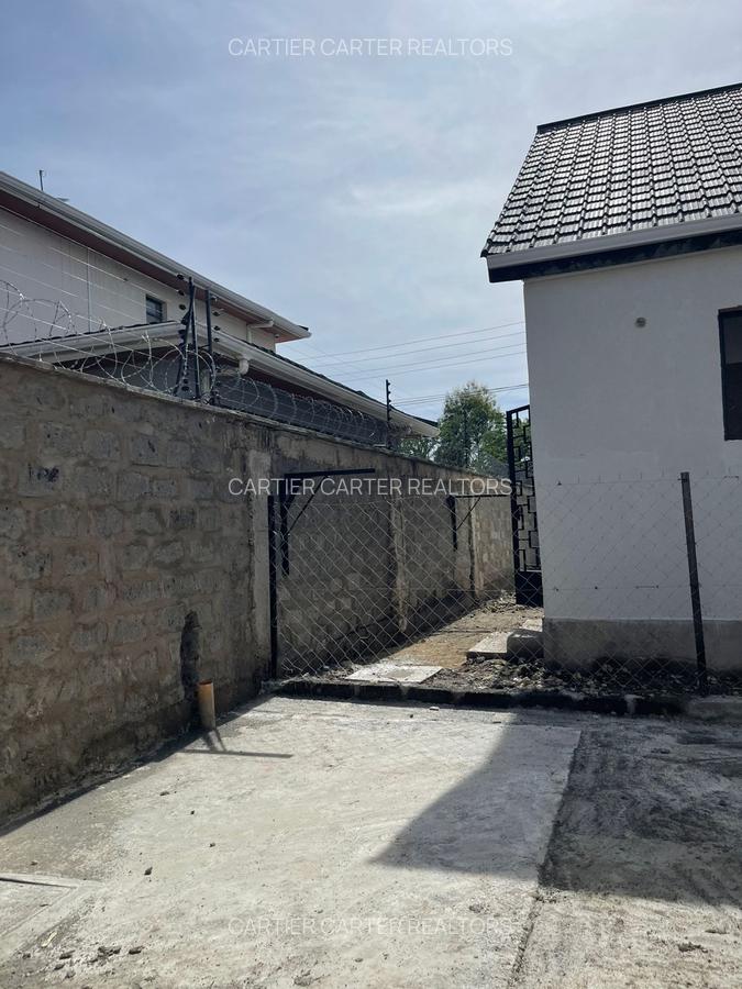 3 Bed Villa with En Suite in Kitengela - 5