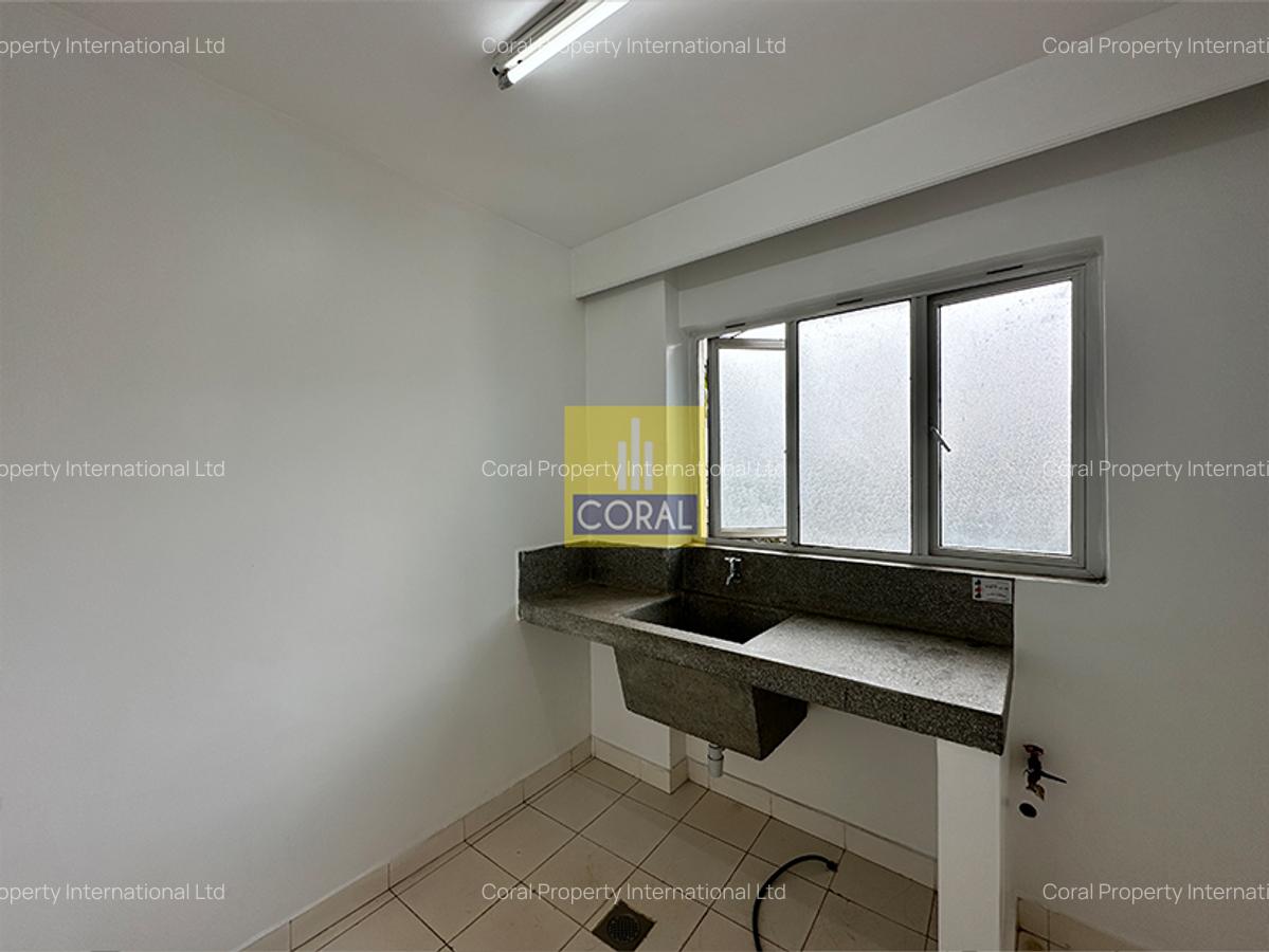2 Bed Apartment in Rhapta Road - 5