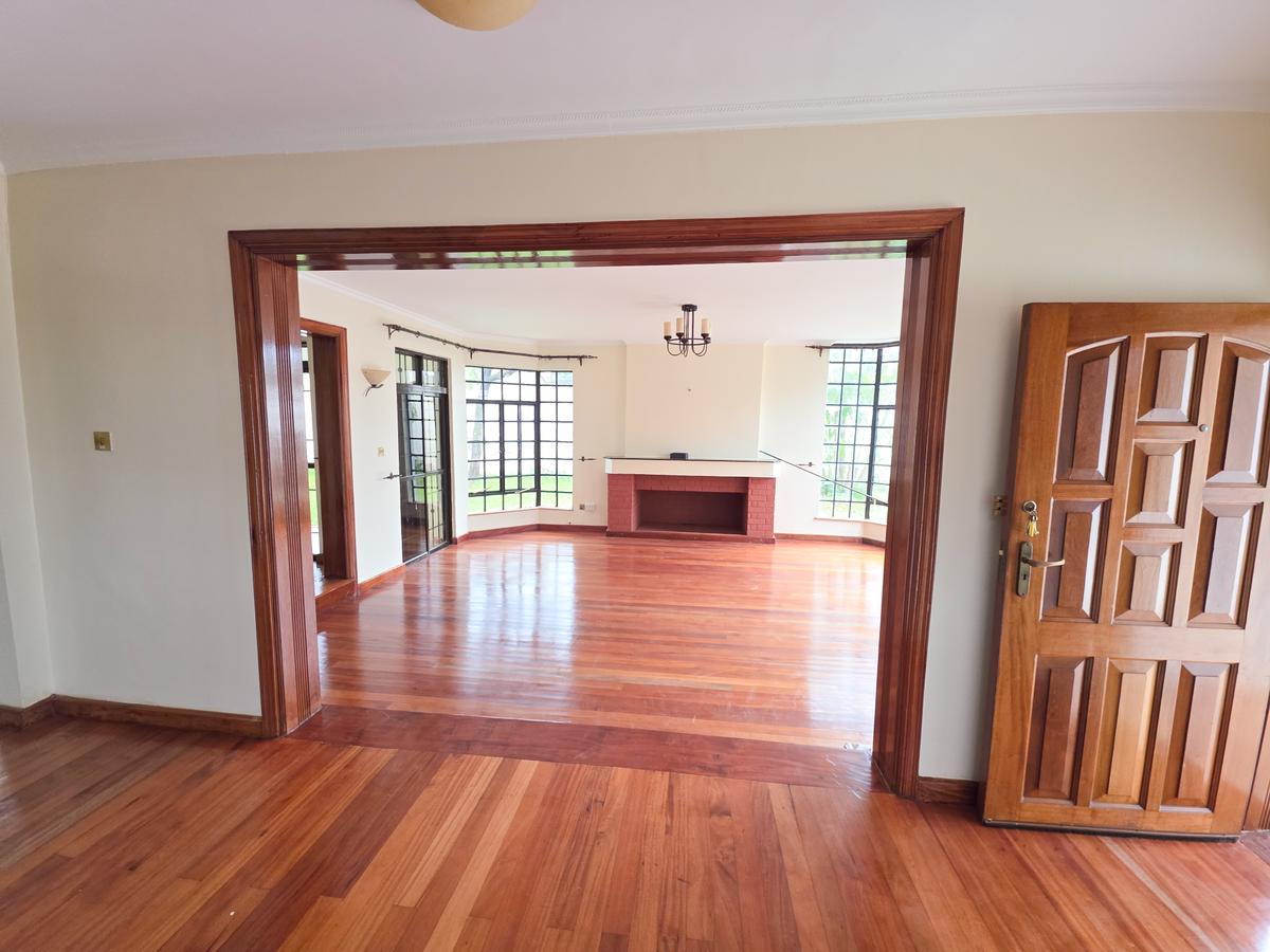4 Bed Townhouse with Garden in Kiambu Road - 2