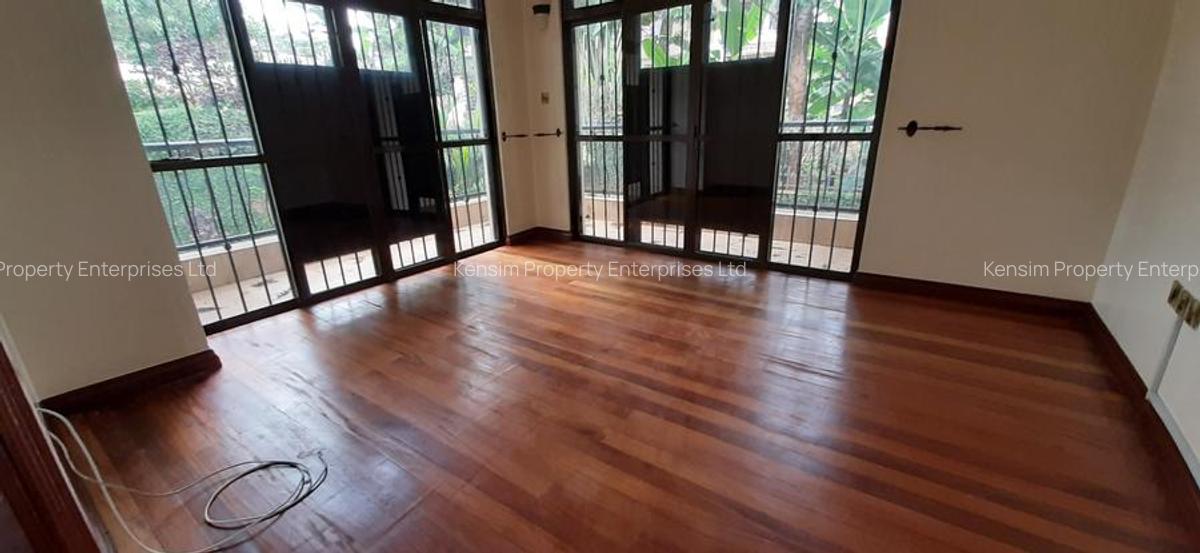 4 Bed Townhouse with En Suite in Runda - 15