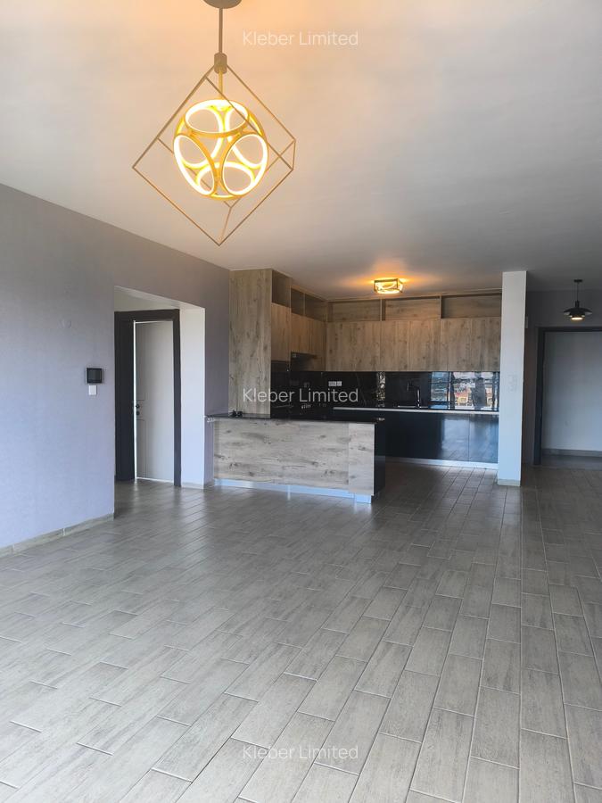 2 Bed Apartment with En Suite in Lavington - 18