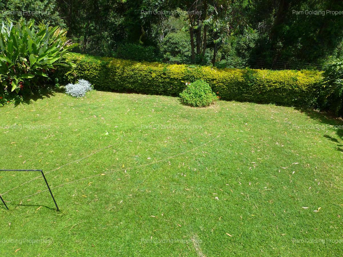 5 Bed Townhouse with En Suite in Lower Kabete - 5