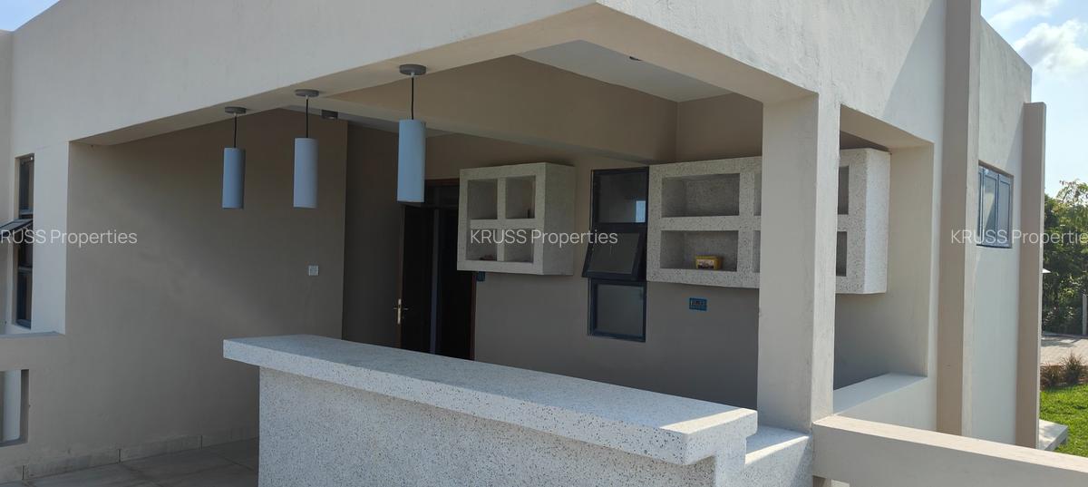 5 Bed House with En Suite in Vipingo - 5