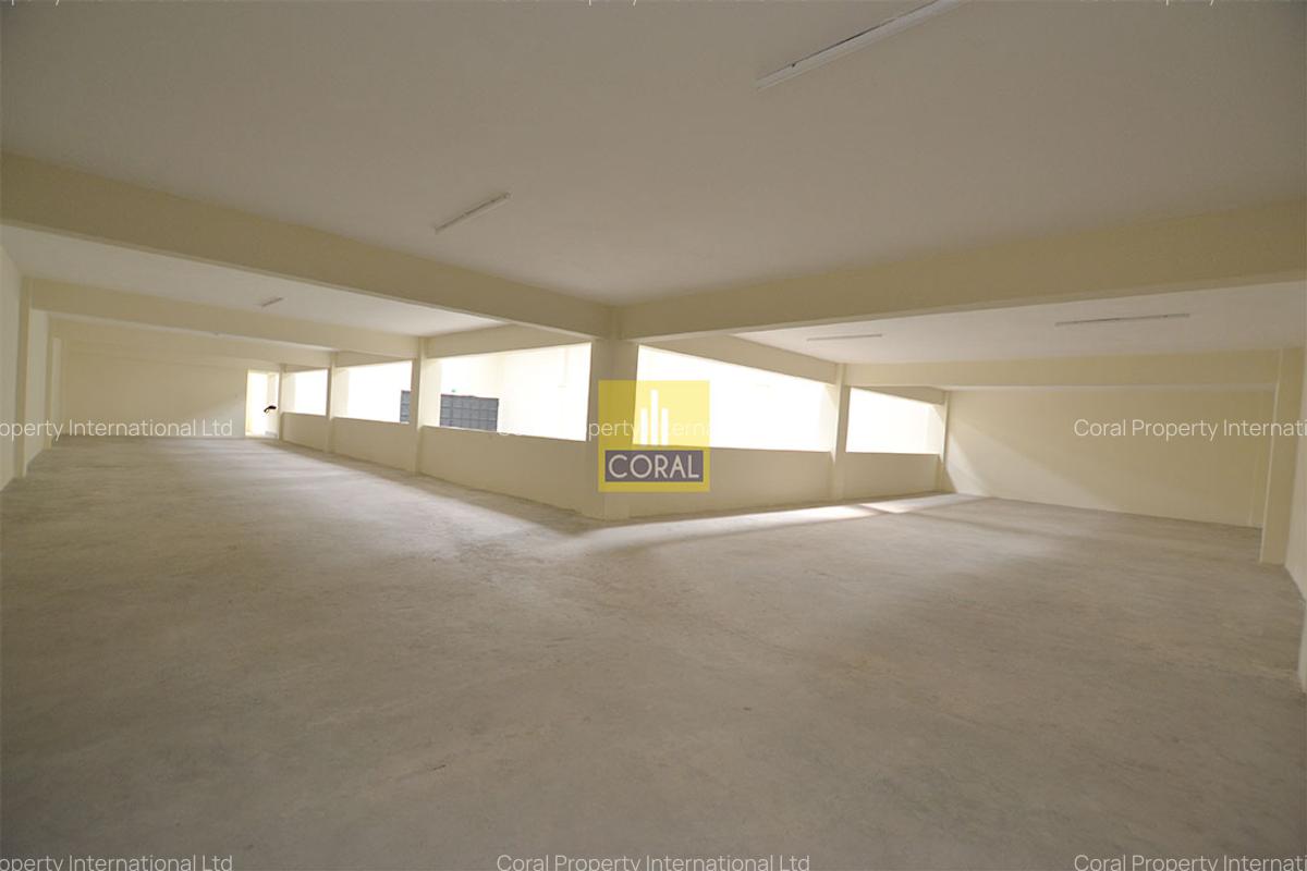 Warehouse with Service Charge Included in Ruaraka - 10