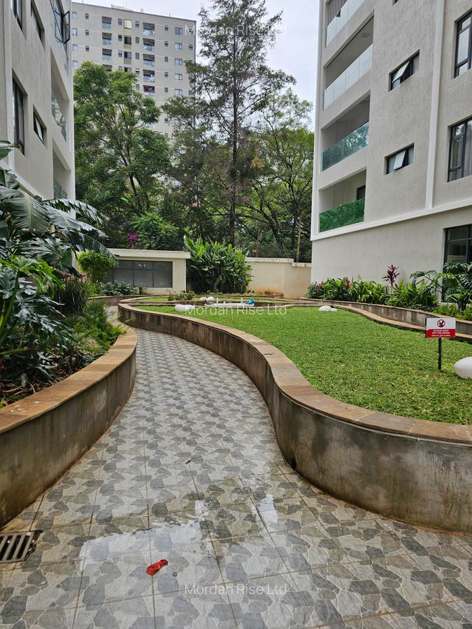 4 Bed Apartment with En Suite in Lavington - 1