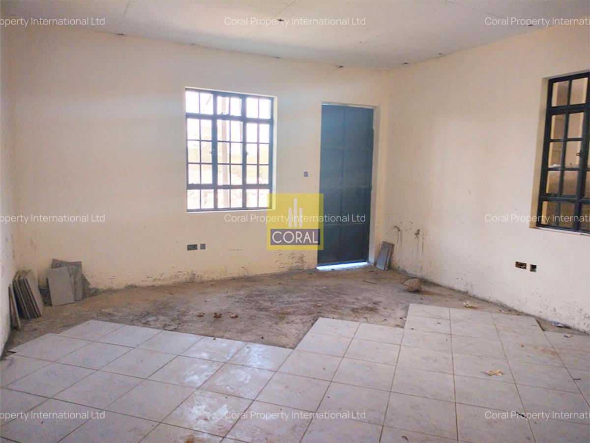 Warehouse with Backup Generator in Juja - 9