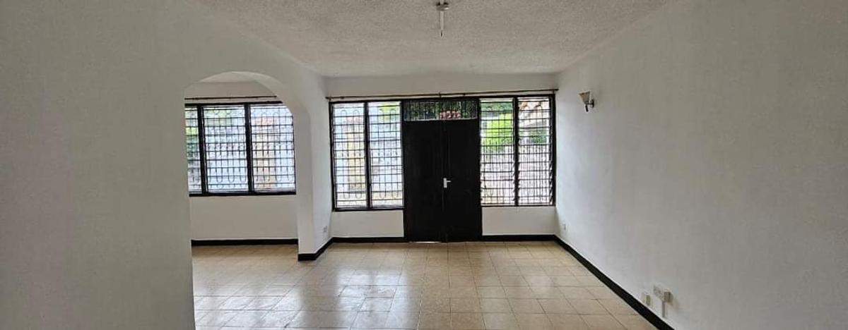 4 Bed Townhouse with En Suite at Nyali - 2