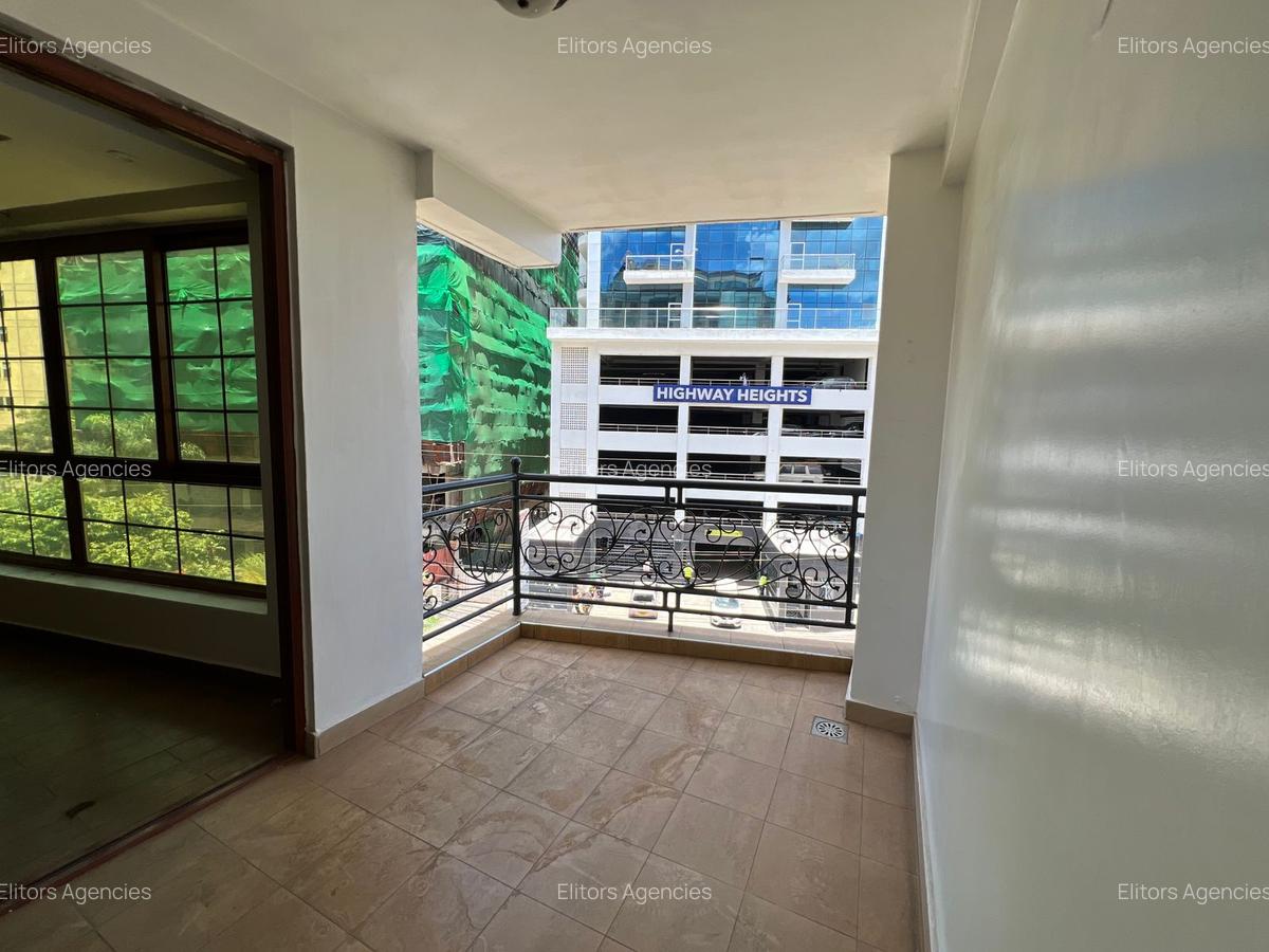 2 Bed Apartment with En Suite at Argwings Kodhek Road - 2
