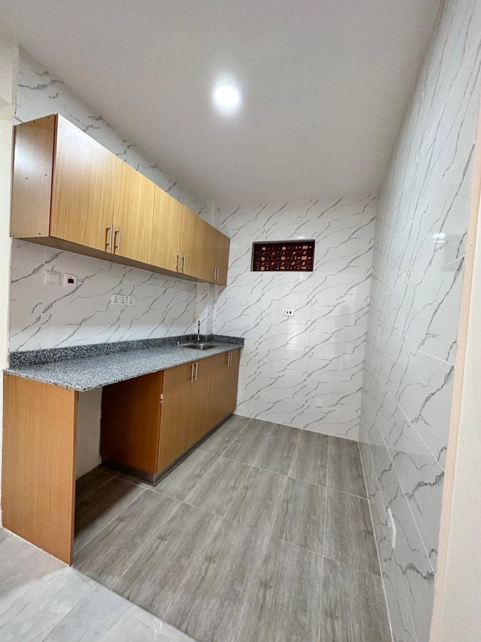 Studio Apartment with En Suite in Kileleshwa - 4