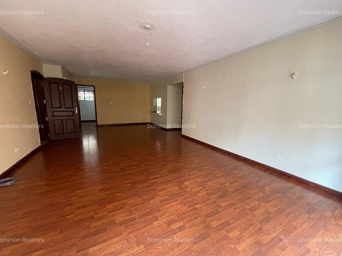 3 Bed Apartment with En Suite in Westlands Area - 4
