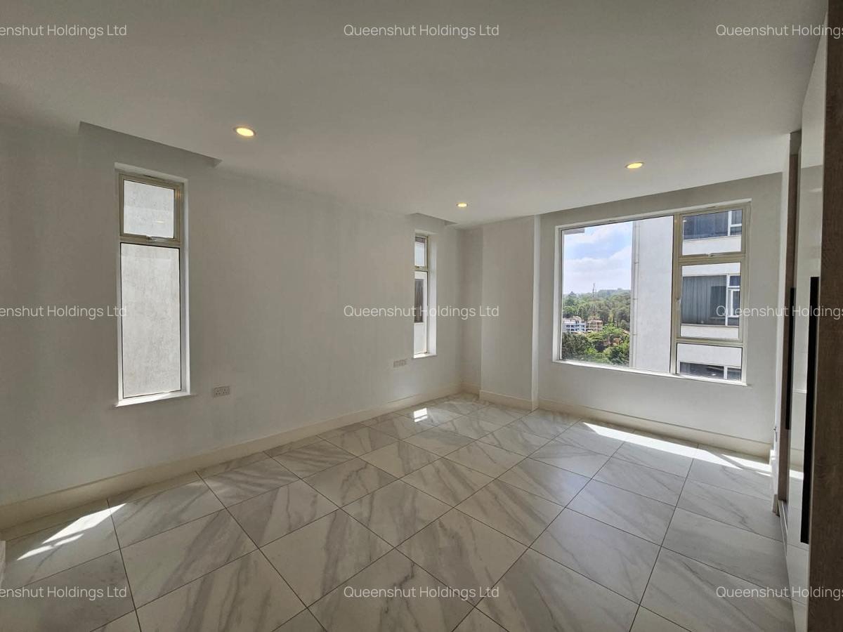 1 Bed Apartment with En Suite in Westlands Area - 8