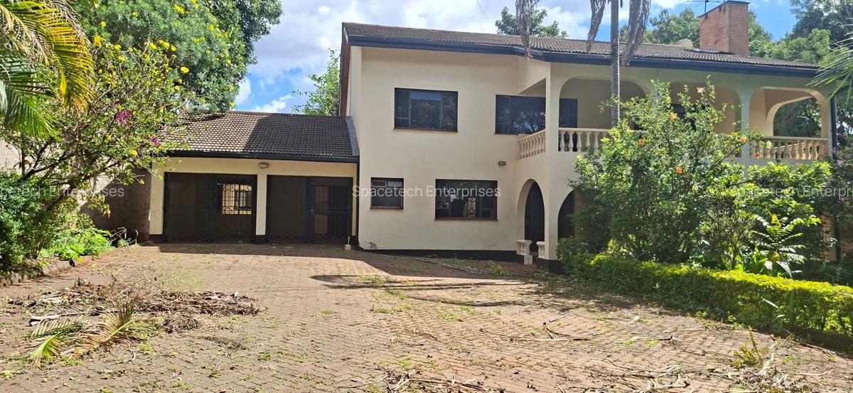 5 Bed House with Staff Quarters in Nyari - 2