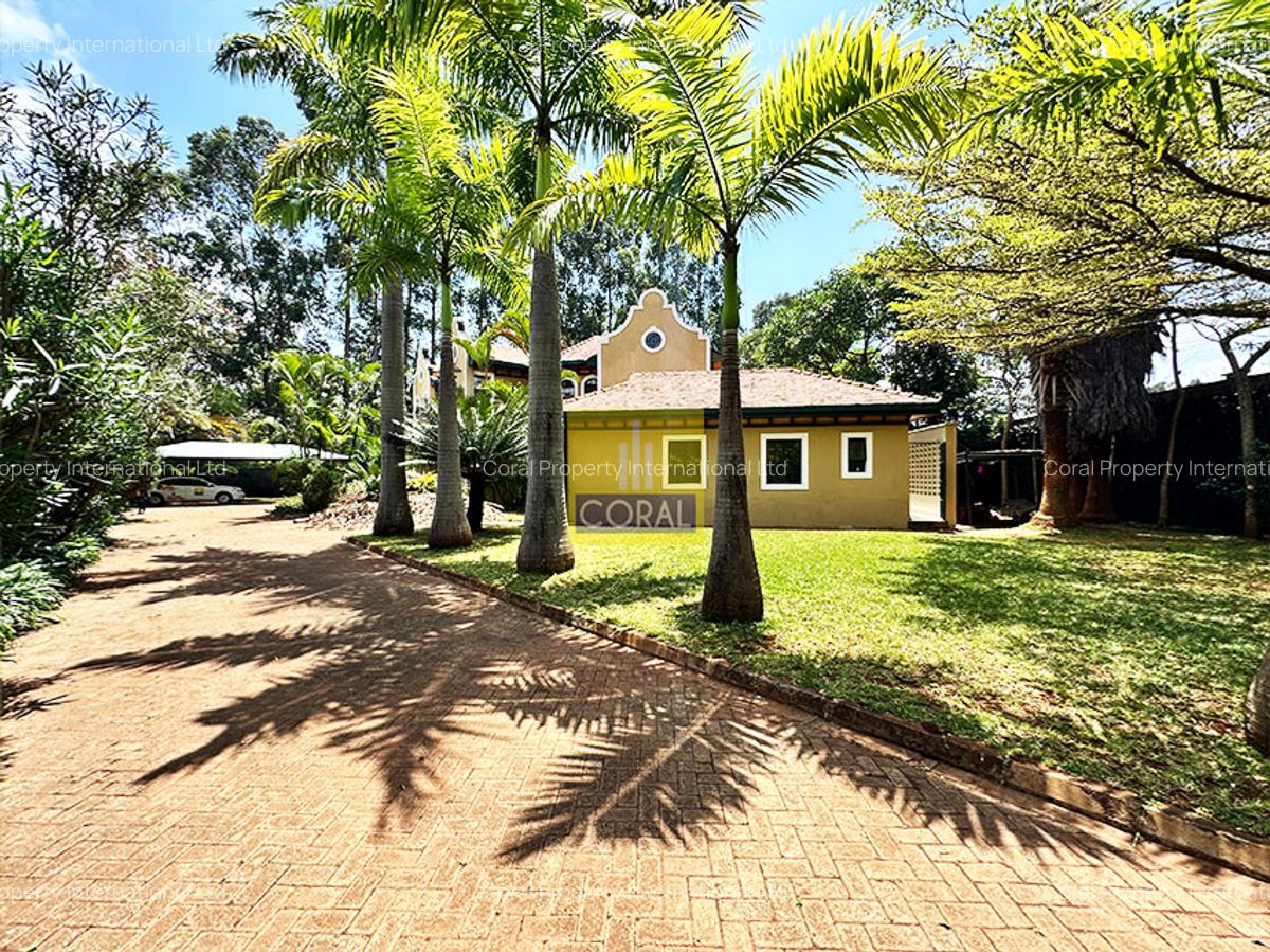 5 Bed Townhouse with Gym in Runda - 1