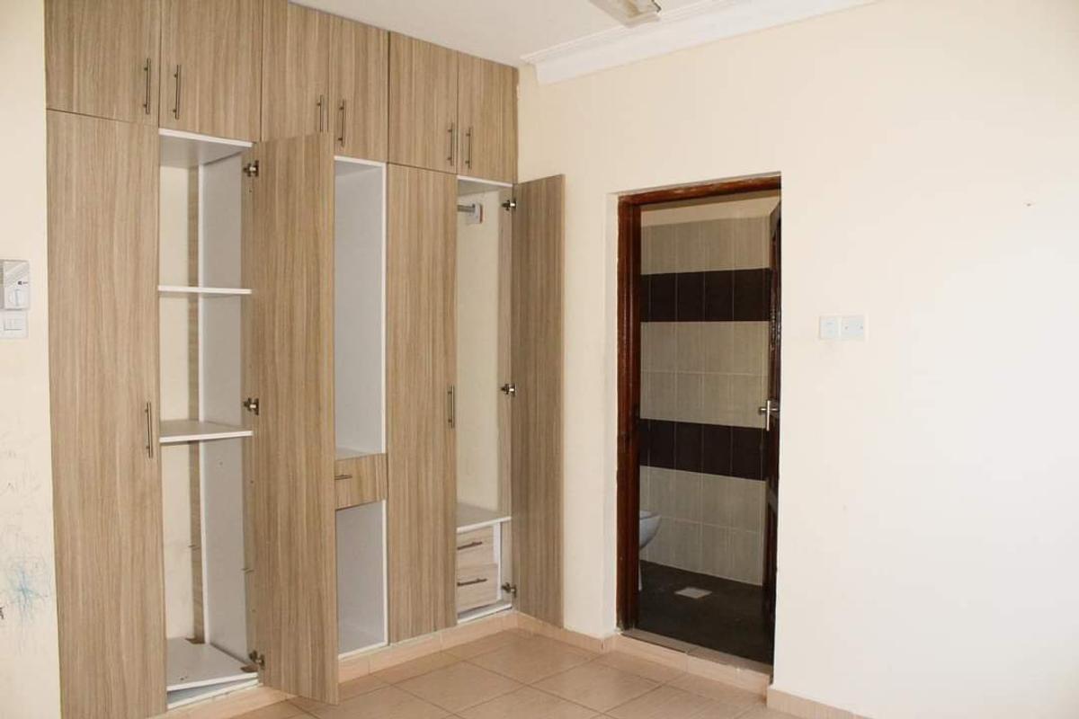 3 Bed Apartment with En Suite in Nyali Area - 8