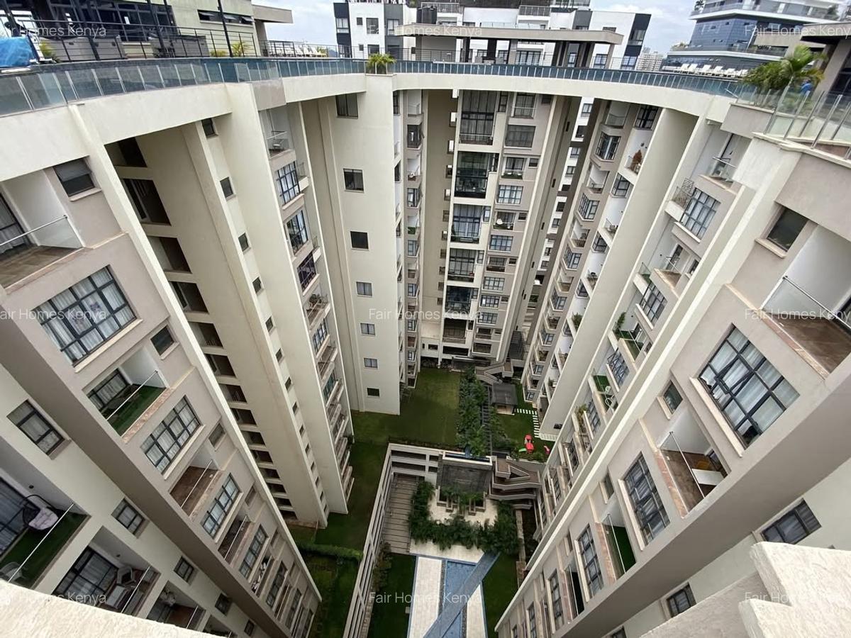 4 Bed Apartment with En Suite at Riverside Drive - 2