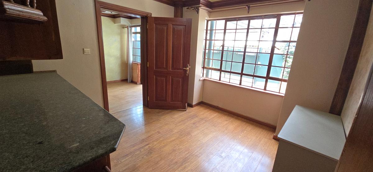 5 Bed Townhouse with En Suite at Kabasiran Avenue - 8