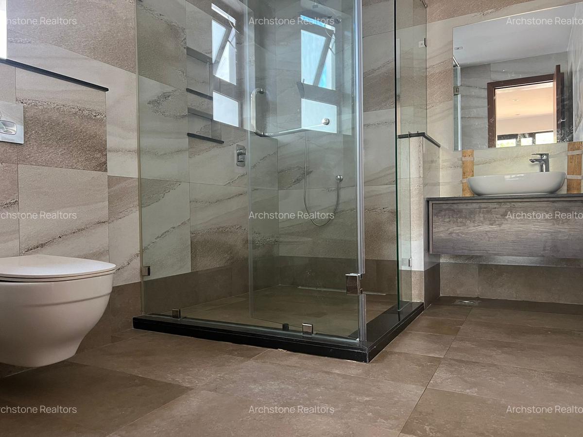 4 Bed Townhouse with Staff Quarters in Kitisuru - 3