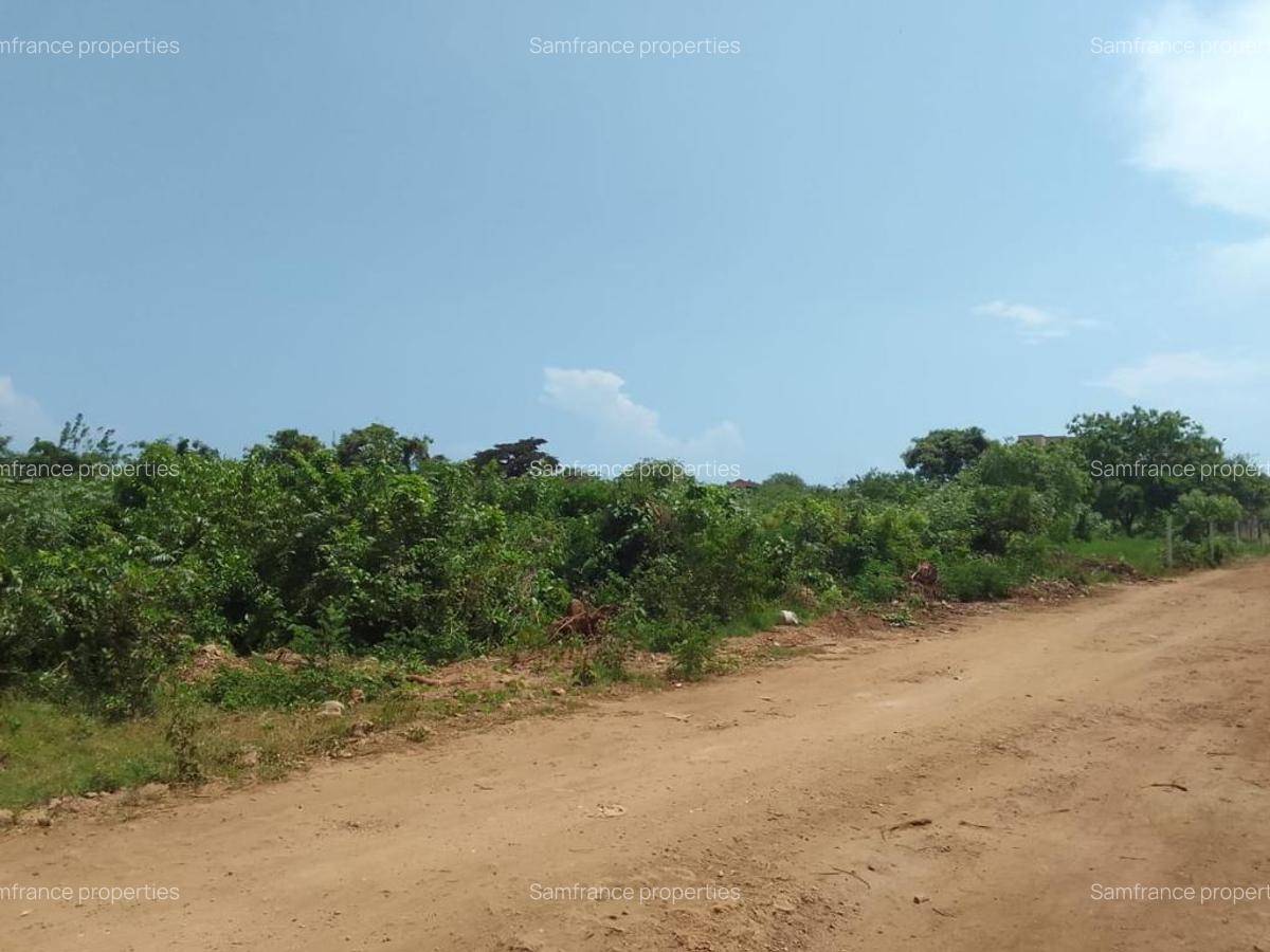 1,000 ft² Land at Diani Beach Road - 4