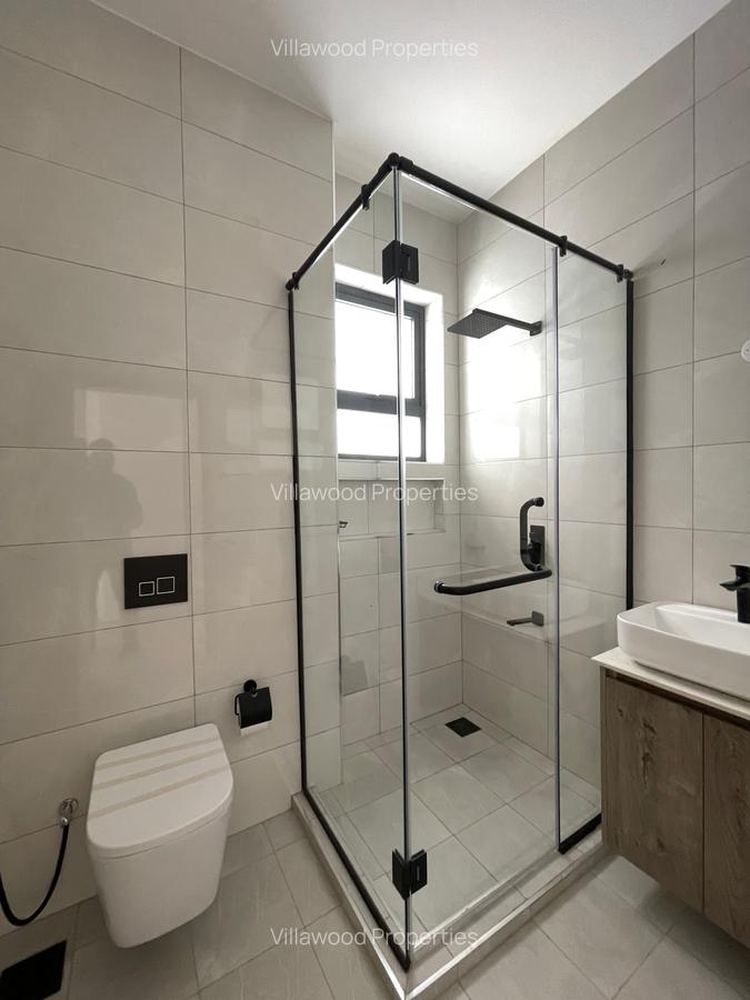 Furnished 2 Bed Apartment with En Suite in Brookside - 6