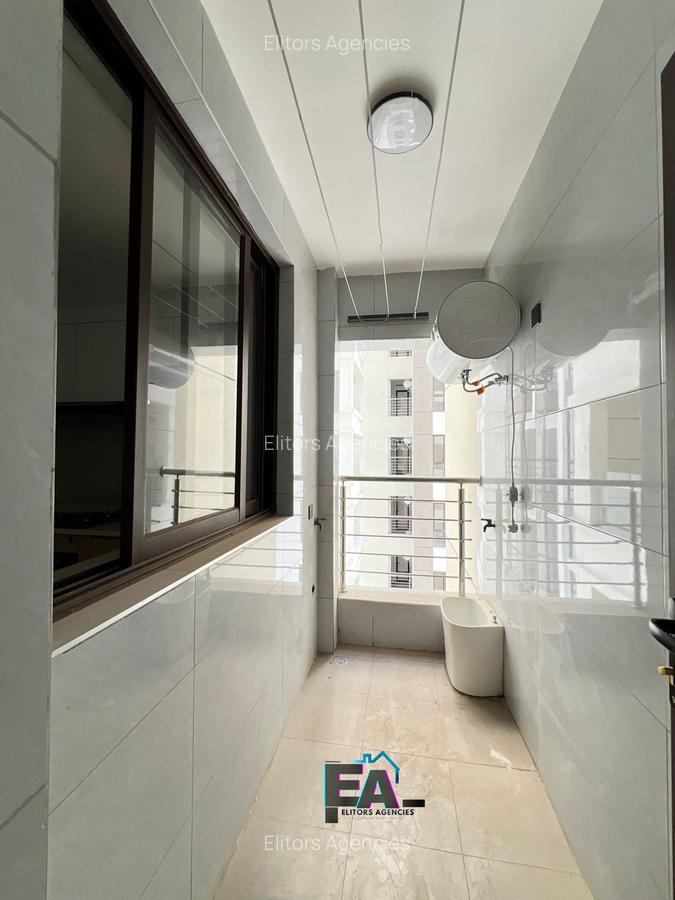 2 Bed Apartment with En Suite at Riverside Drive - 14