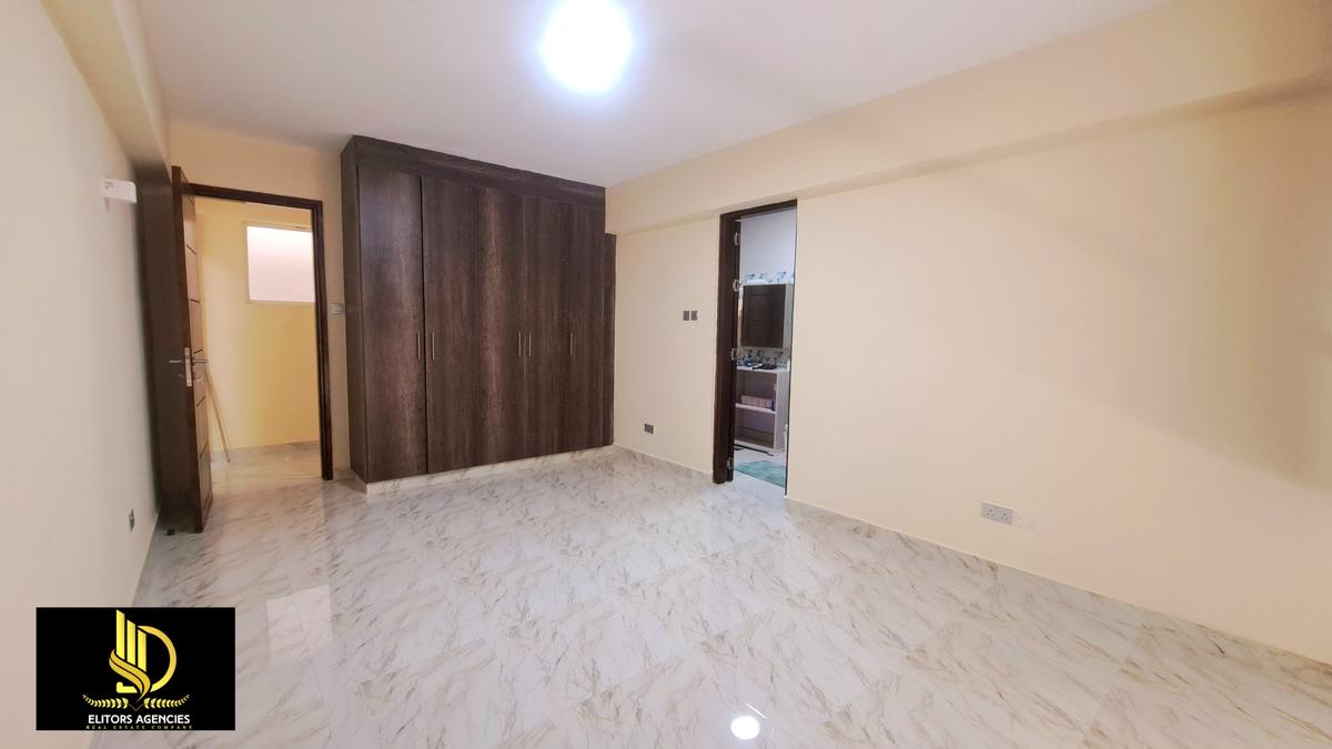 4 Bed Apartment with En Suite at 4Th Parklands Road - 13