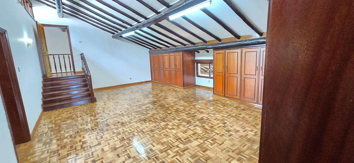 8 Bed House with En Suite at Lower Kabete Road - 16