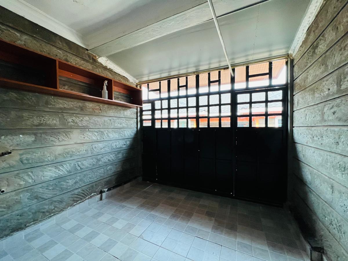 3 Bed House with En Suite at Kenyatta Road - 17