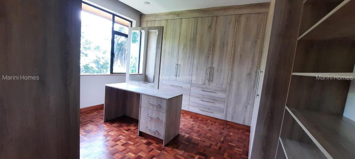 5 Bed Townhouse with En Suite in Lavington - 9