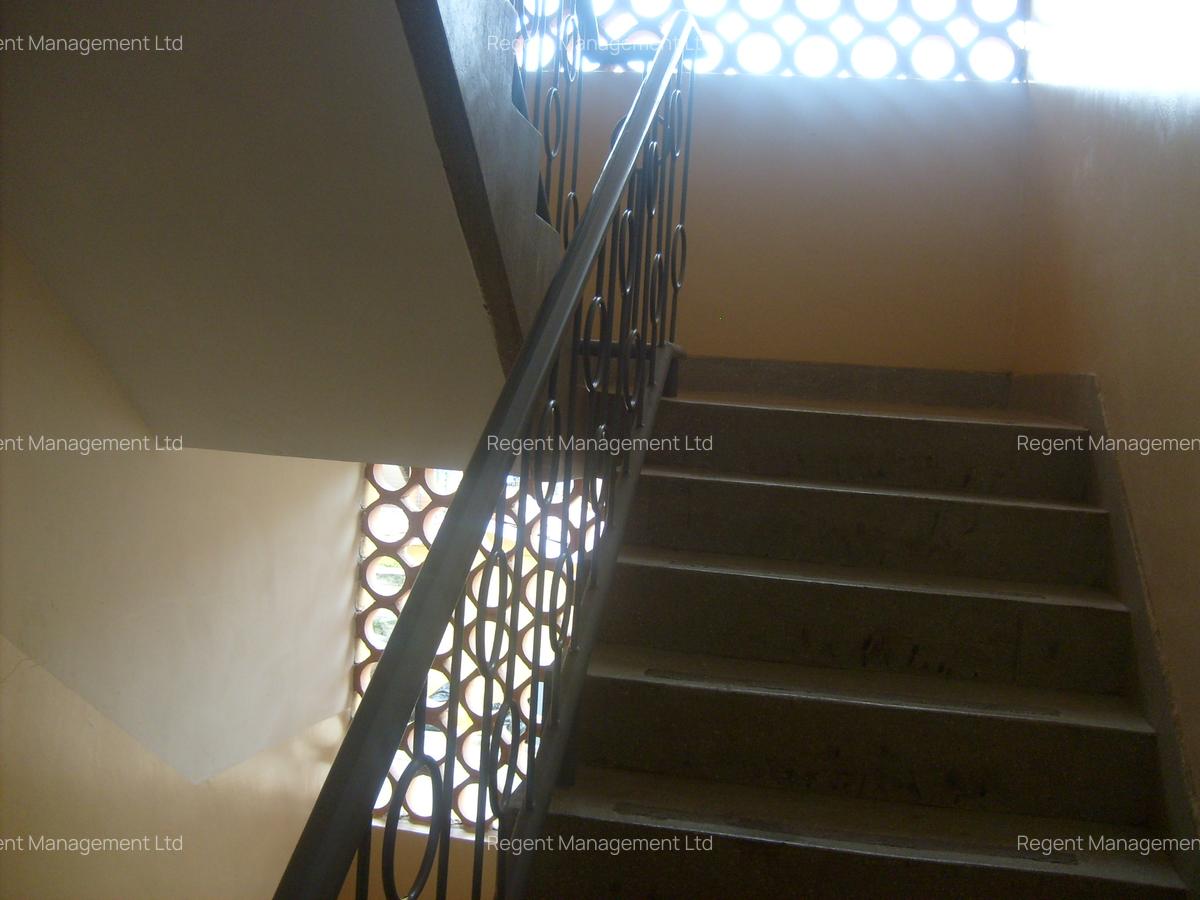 2 Bed Apartment with En Suite at Sunrise Park - 20