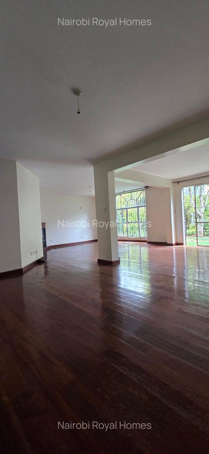 5 Bed Townhouse with En Suite at Brookside Drive - 11