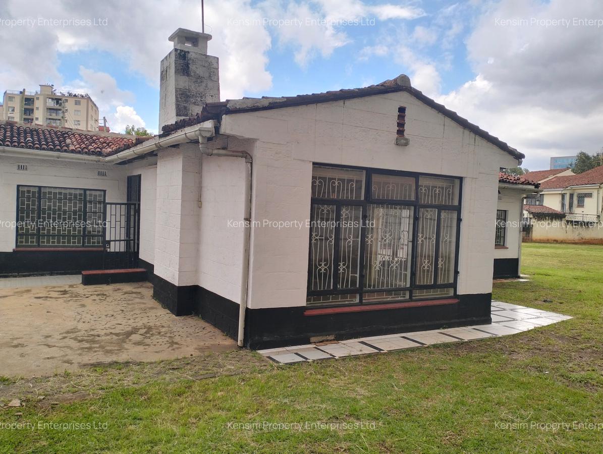 0.75 ft² Commercial Property with Fibre Internet in Kilimani - 15