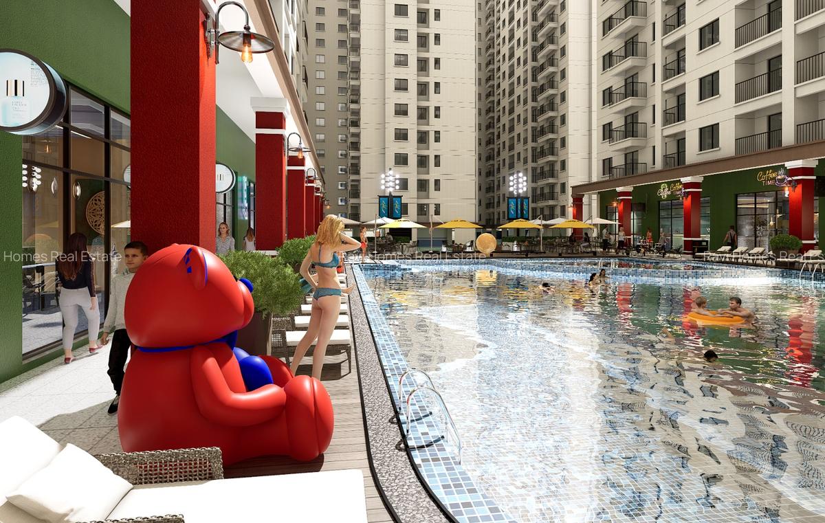 Studio Apartment with Swimming Pool at Wanyee Rd - 12