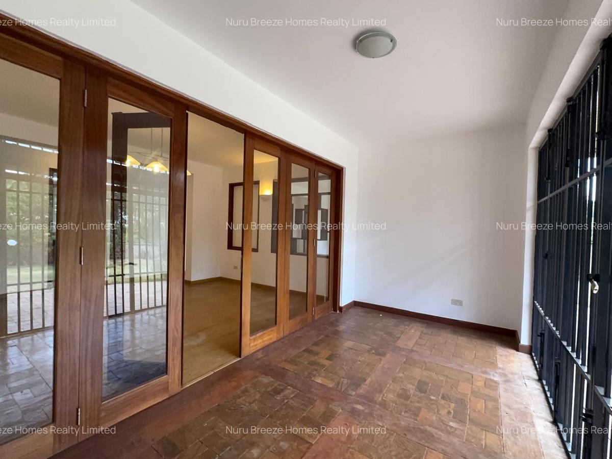 4 Bed House with En Suite in Runda - 4