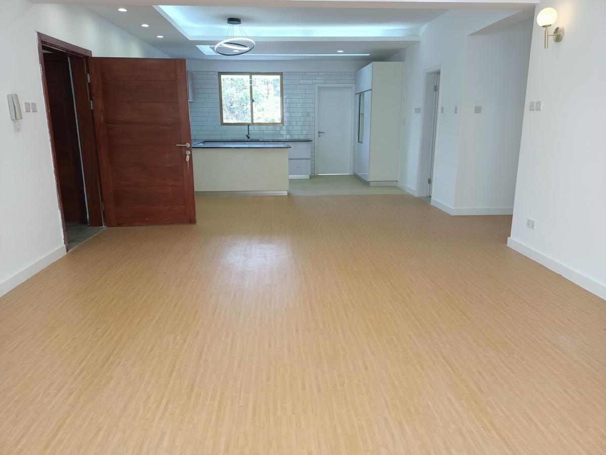 4 Bed Apartment with En Suite in Lavington - 10