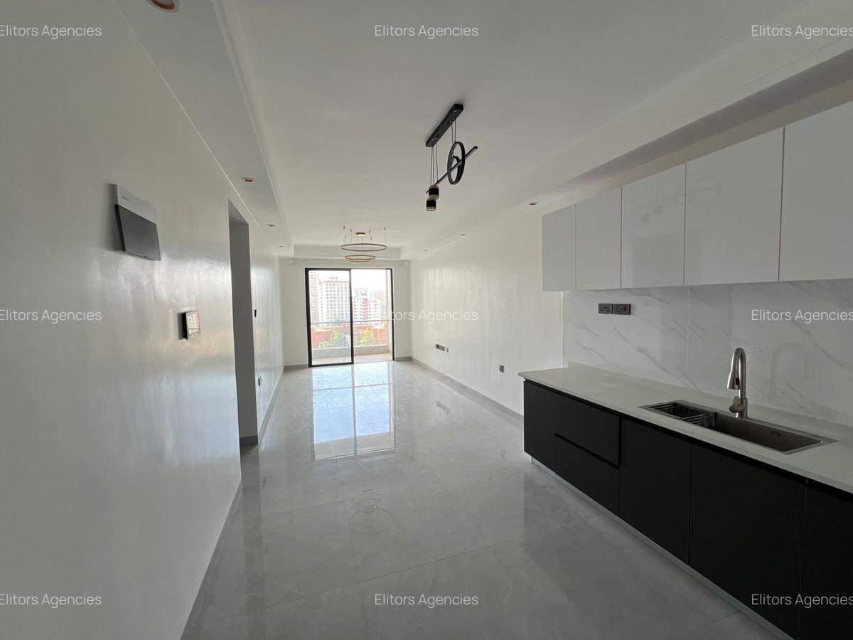 2 Bed Apartment with En Suite at Chania Avenue - 7