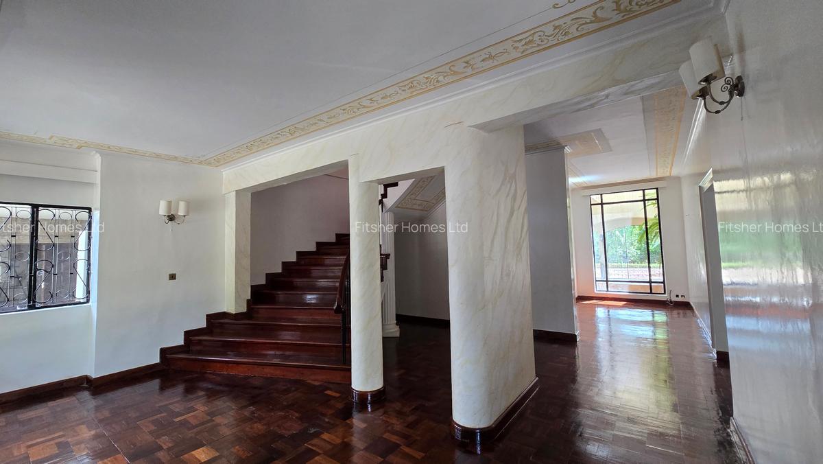 6 Bed House with En Suite in Kilimani - 11