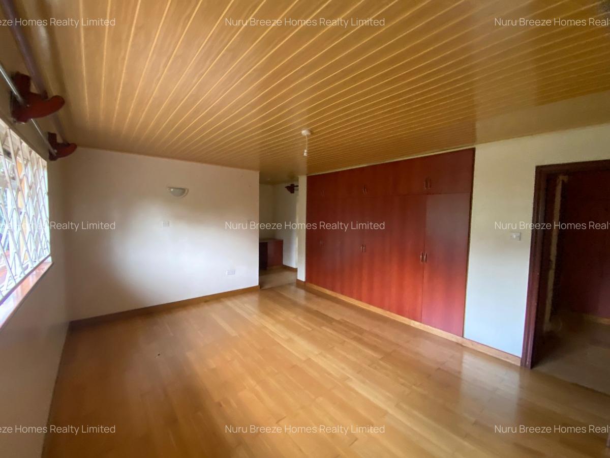 4 Bed Townhouse with En Suite in Runda - 13