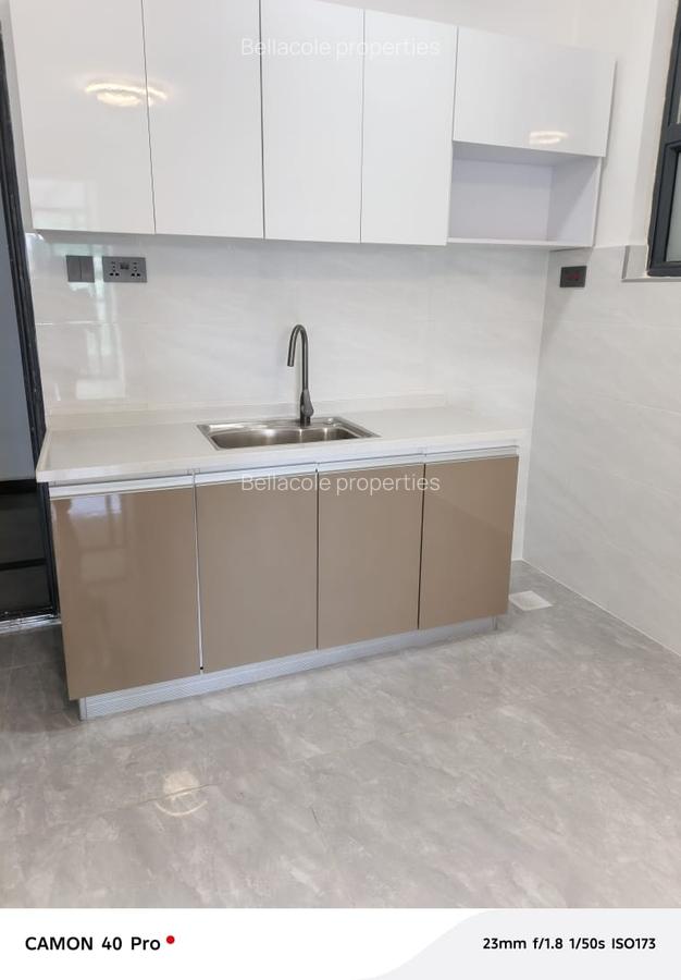 1 Bed Apartment with Gym in Kilimani - 10