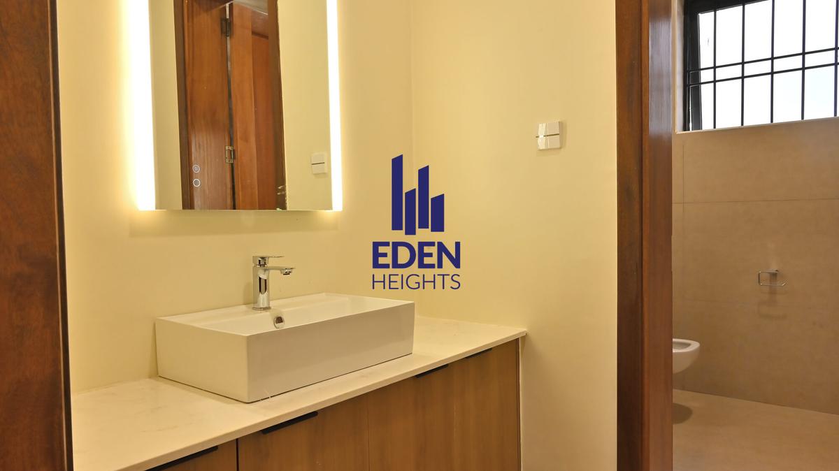 5 Bed Townhouse with En Suite in Loresho - 8