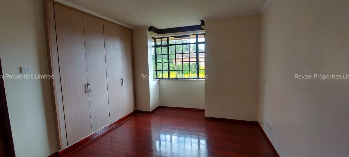 4 Bed House with En Suite in Kiambu Road - 13