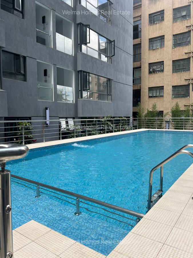 1 Bed Apartment with En Suite in Lavington - 9