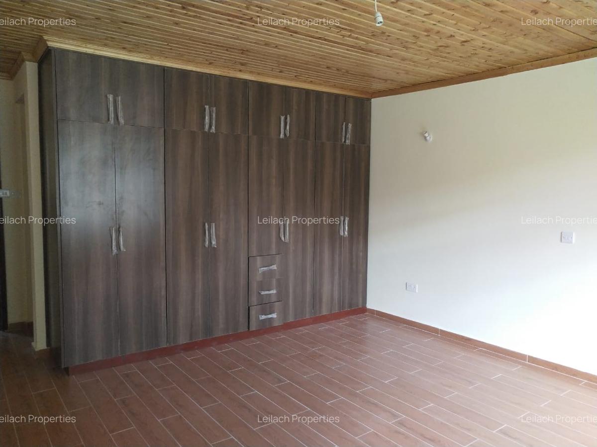 3 Bed House with Swimming Pool in Ngong - 4